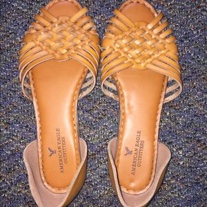american eagle sandals